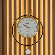 Luxury Deer Antler Modern Wall Clock with Pendulum – Elegant Silent Quartz Decorative Wall Clock for Home & Office