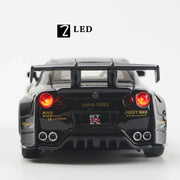 Nissan GTR R35 Die-Cast Model 1:24 Scale