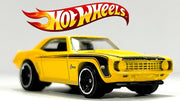 Hot Wheels Muscle Mania '69 COPO Camaro Yellow C4982